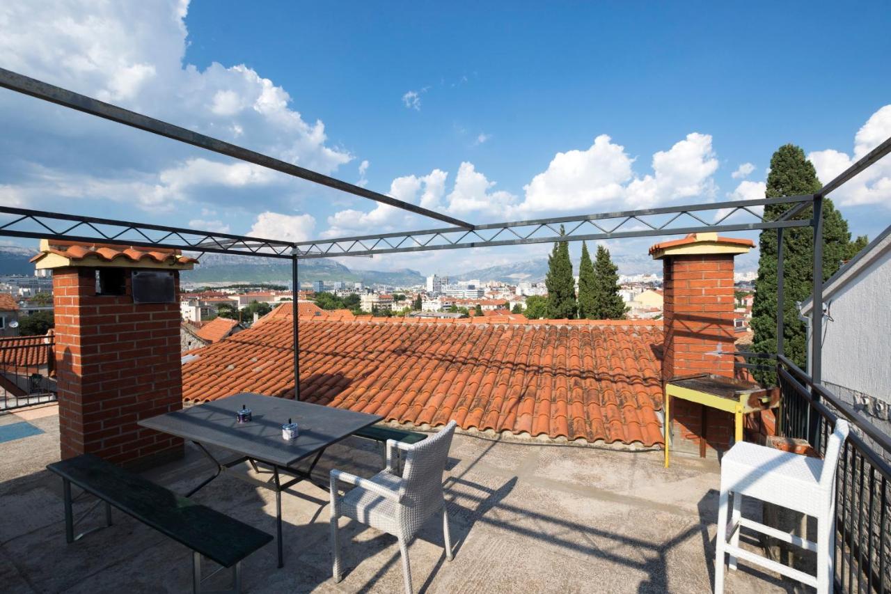 Panorama Rooms 1 Split Exterior photo